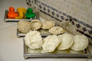 Gant rechargeable magique Kissa moussant a l’huile d’argan & beurre de karité : 50gs,100g